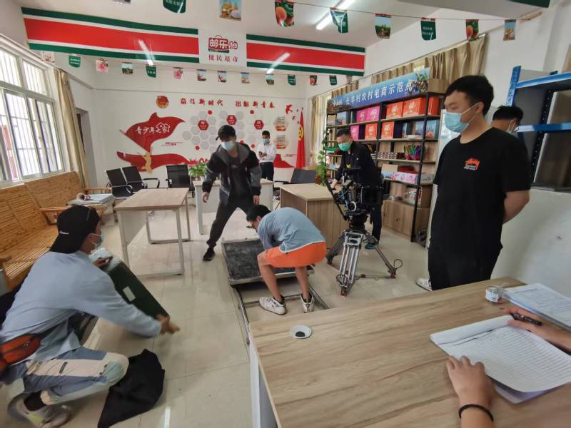 追星女孩心理学分析报告：永靖县广告片拍摄公司揭秘饭圈应援式传播逻辑